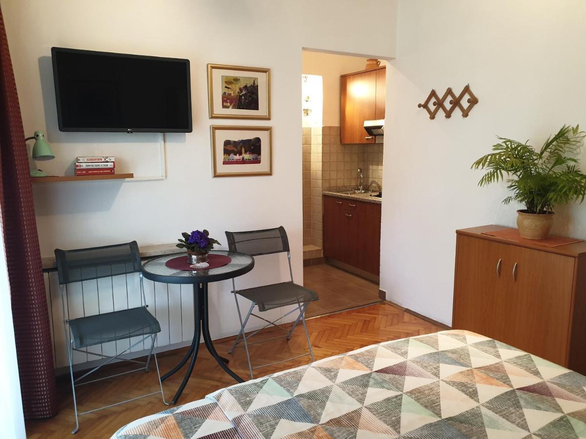 Privileggio Residence Rovigno Esterno foto